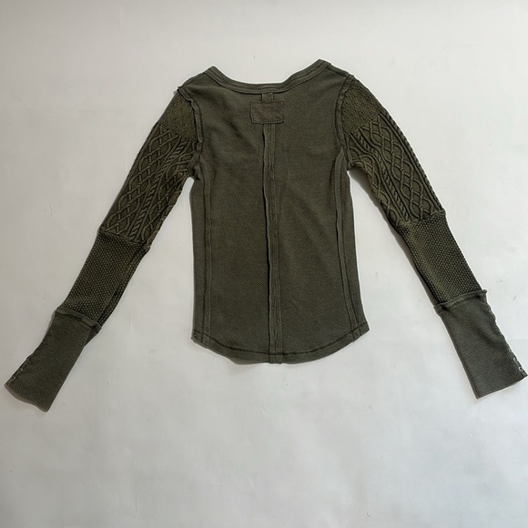 FREE PEOPLE WE THE FREE “Adventurer” thermal top in color “moss” - Picture 8 of 8